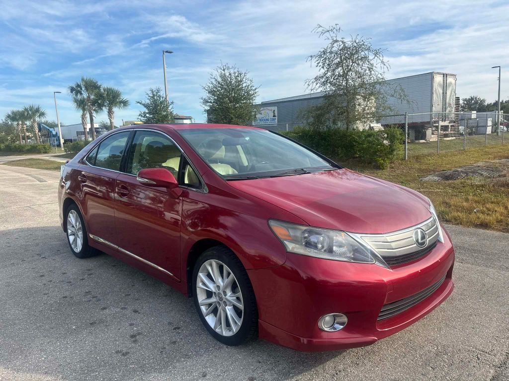 2010 Lexus HS's photo