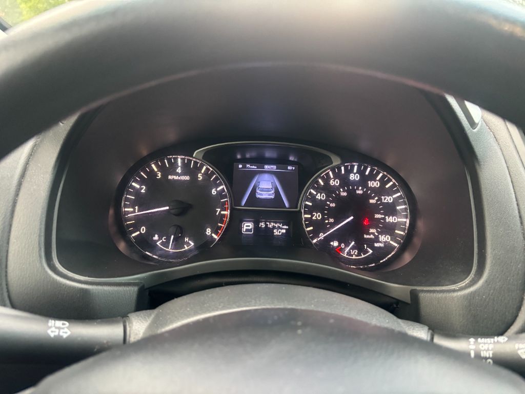 2014 Nissan Pathfinder S - Photo 10
